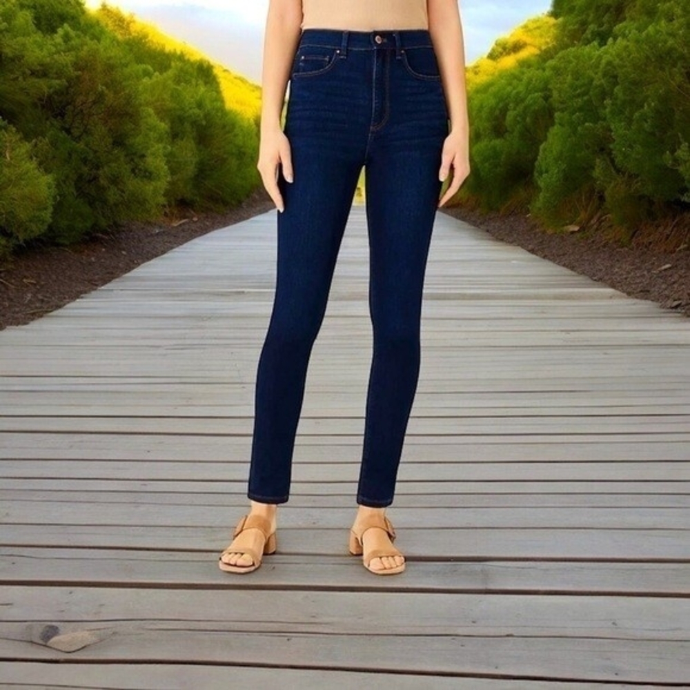 Ann Taylor Women's Dark Blue Skinny Jeans Size 6 Stretch Cotton Modal Zip EXC
